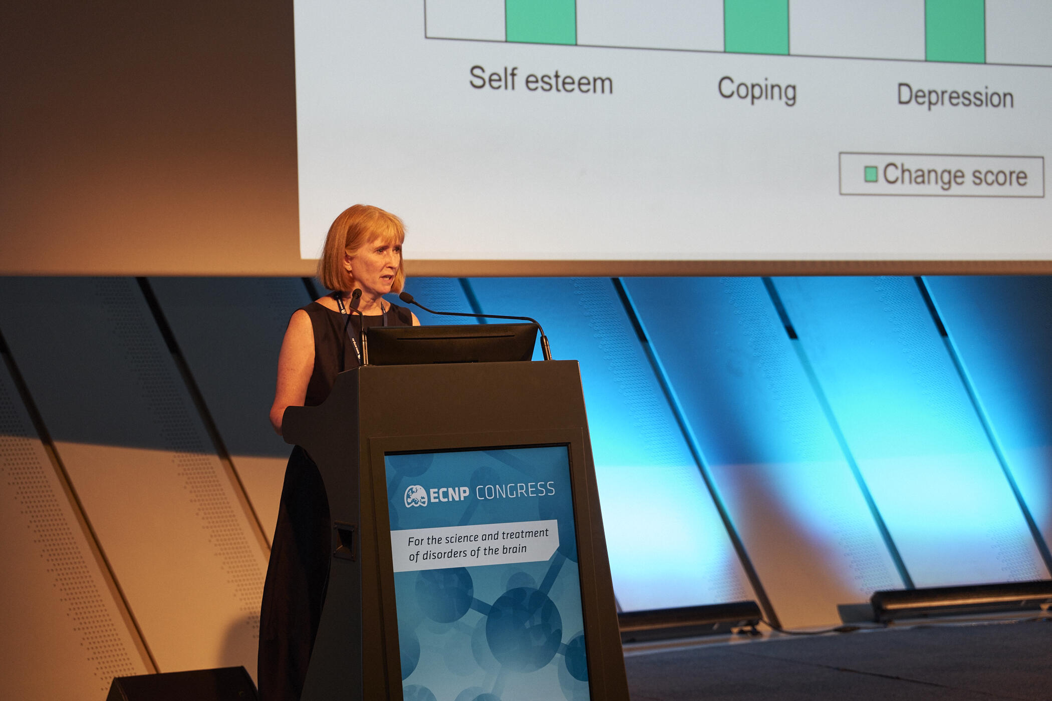 Professor Dame Til Wykes Professor Dame Til Wykes presenting